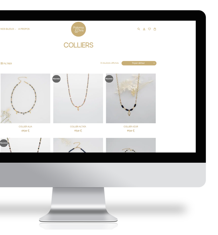 Ordinateur qui montre la page d'accueil du site